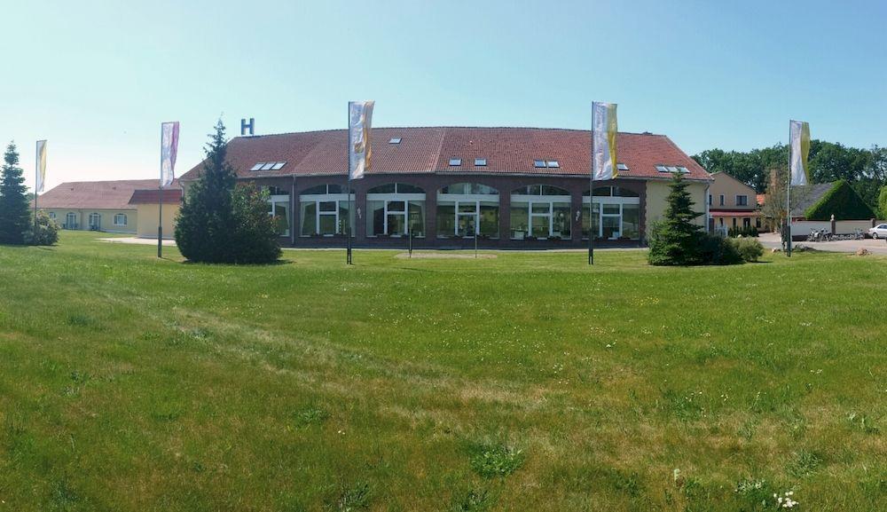 Sport- & Vital-Resort Neuer Hennings Hof Perleberg Dış mekan fotoğraf